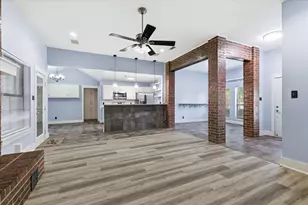 1500 Pickwick Ln, Denton, TX 76209 - Photo 10