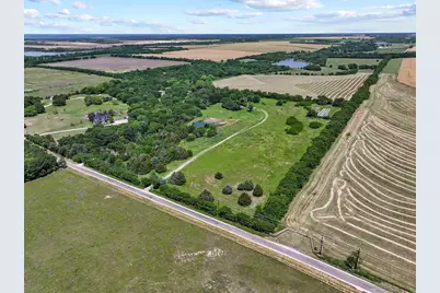 747 Vineyard Road, Gunter, TX 75058 - Photo 2