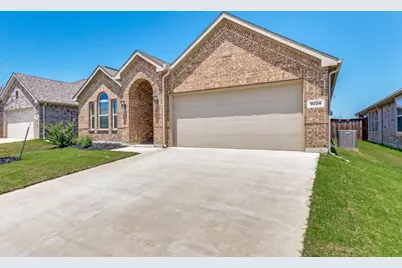 9224 Lace Cactus Drive, Fort Worth, TX 76131 - Photo 2