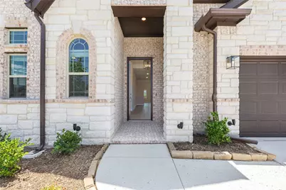 1033 Emerald Trace Drive, Justin, TX 76247 - Photo 4