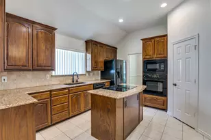 313 Bricknell Dr, Coppell, TX 75019 - Photo 6