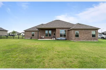 8130 Honeywell Avenue, Greenville, TX 75402 - Photo 34