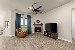 8130 Honeywell Ave, Greenville, TX 75402 - Photo 16