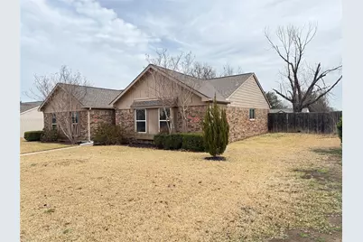250 Barclay Avenue, Coppell, TX 75019 - Photo 2