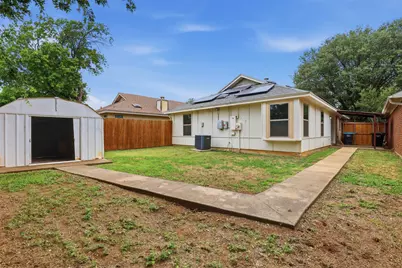 1729 Woodhall Way, Fort Worth, TX 76134 - Photo 22
