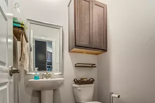 2412 Magalia Ln, Lewisville, TX 75056 - Photo 14