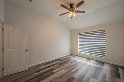 2711 Canterbury Street, Euless, TX 76039 - Photo 22