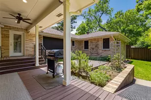1035 Waterford Dr, Dallas, TX 75218 - Photo 30