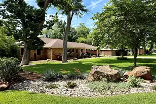 1035 Waterford Dr, Dallas, TX 75218 - Photo 1