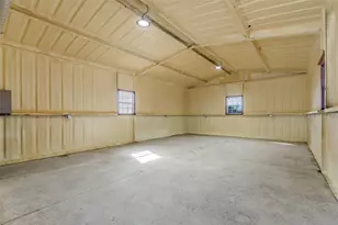 20240 Willow Glade Cir, Pilot Point, TX 76258 - Photo 14