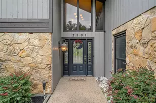 2501 Eldridge Ln, Waco, TX 76710 - Photo 2