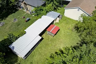 4001 S Peachtree Rd, Balch Springs, TX 75180 - Photo 14