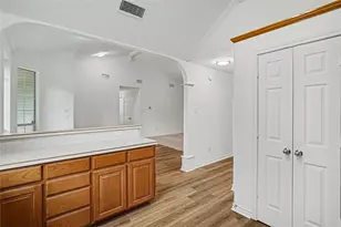 1504 Clover Ln, Granbury, TX 76048 - Photo 8