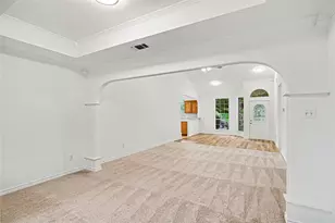 1504 Clover Ln, Granbury, TX 76048 - Photo 6