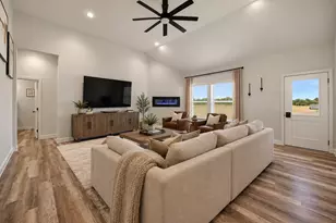 689 Dill Rd, Weatherford, TX 76085 - Photo 12