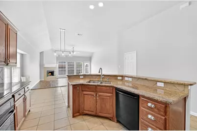 2169 Hunt Club Trail, Frisco, TX 75033 - Photo 12
