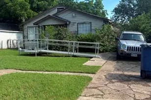 1834 Leath St, Dallas, TX 75212 - Photo 4