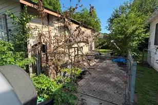 1834 Leath St, Dallas, TX 75212 - Photo 2