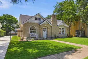 2528 Waits Ave, Fort Worth, TX 76109 - Photo 2