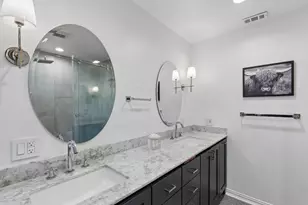 6829 Santa Maria Ln, Dallas, TX 75214 - Photo 22