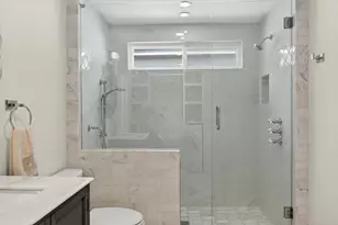 4315 Cabell Dr, Dallas, TX 75204 - Photo 26