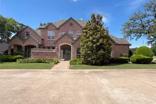 4201 Bluff View Dr, Granbury, TX 76048 - Photo 1