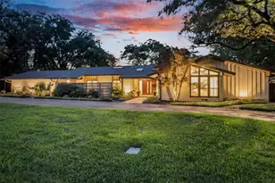 6943 Prestonshire Ln, Dallas, TX 75225 - Photo 36
