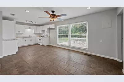 6209 Shadydell Drive, Fort Worth, TX 76135 - Photo 4