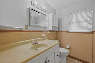 6209 Shadydell Dr, Fort Worth, TX 76135 - Photo 10