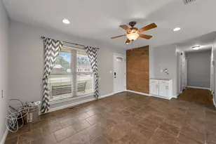 6209 Shadydell Dr, Fort Worth, TX 76135 - Photo 2