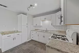 6209 Shadydell Dr, Fort Worth, TX 76135 - Photo 6