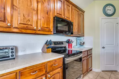 9209 Hunters Court, White Settlement, TX 76108 - Photo 10