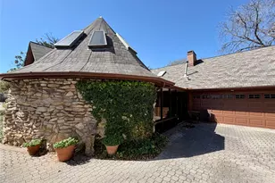 524 Magnolia St, Denton, TX 76201 - Photo 2
