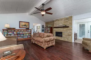 3615 Yorkshire Dr, Arlington, TX 76013 - Photo 18
