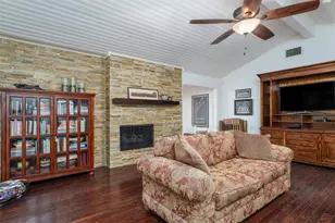 3615 Yorkshire Dr, Arlington, TX 76013 - Photo 16