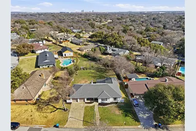 4204 Galway Avenue, Fort Worth, TX 76109 - Photo 2
