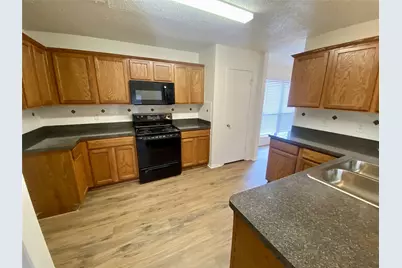 737 Eldorado Drive, DeSoto, TX 75115 - Photo 6