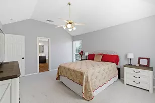 1214 Holly Hill Dr, Grand Prairie, TX 75052 - Photo 20