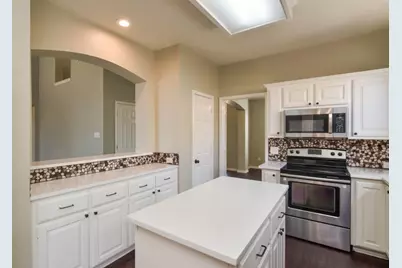 10000 Danbury Drive, Frisco, TX 75035 - Photo 4