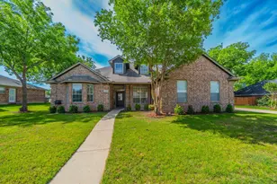 2114 Sagewood Dr, Weatherford, TX 76087 - Photo 2