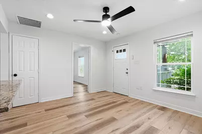 5616 Wellesley Avenue, Fort Worth, TX 76107 - Photo 6