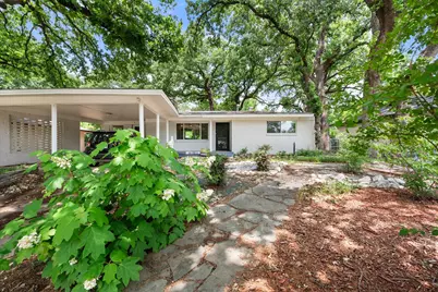 1209 W Lilly Lane, Arlington, TX 76013 - Photo 1