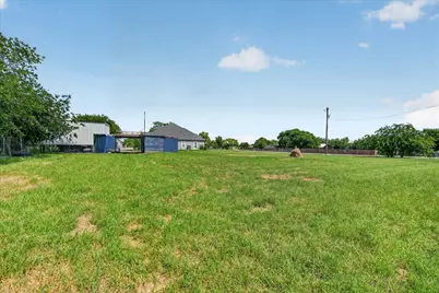 18020 Cindys Lane, Justin, TX 76247 - Photo 38