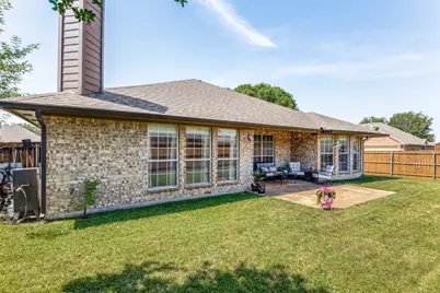 1024 Kingsley Drive, Saginaw, TX 76179 - Photo 34