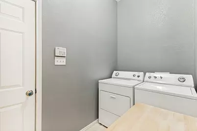 1024 Kingsley Drive, Saginaw, TX 76179 - Photo 20
