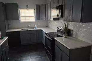 2815 Avenue E, Fort Worth, TX 76105 - Photo 2
