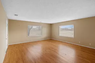 1957 S Westmoreland, Glenn Heights, TX 75154 - Photo 10
