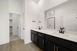 672 Tyronza Dr, Justin, TX 76247 - Photo 20