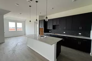 672 Tyronza Dr, Justin, TX 76247 - Photo 4