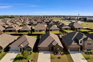 9813 Tinsley St, Aubrey, TX 76227 - Photo 22